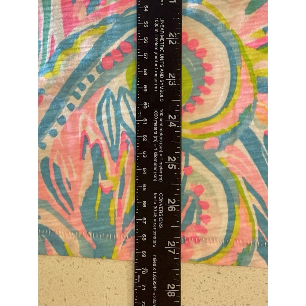 New Lilly Pulitzer Etta Top V Neck T Shirt Knit Size XL Carnival Coral X Large - Picture 6 of 9